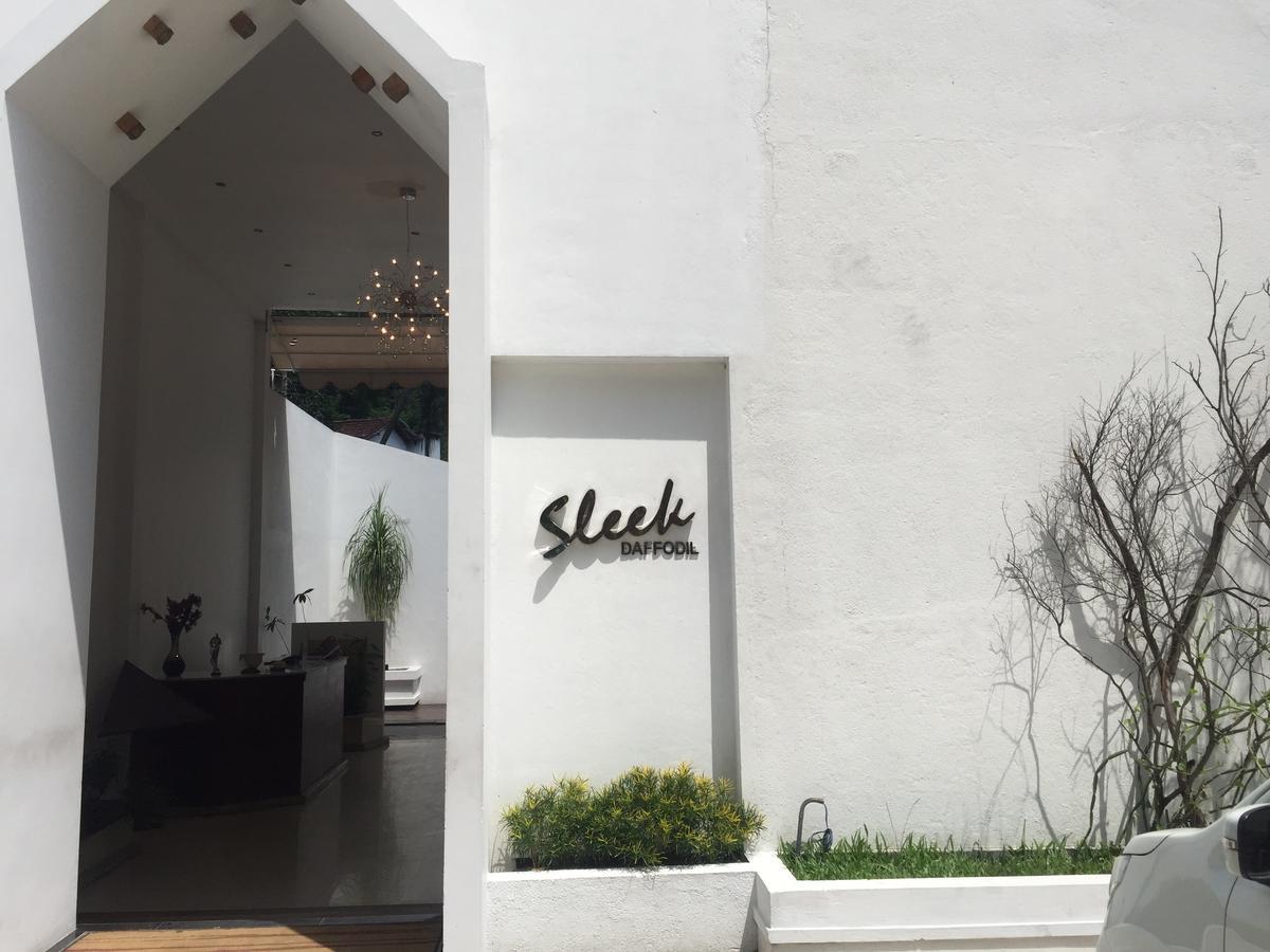 Sleek Hotel Kegalle Bagian luar foto