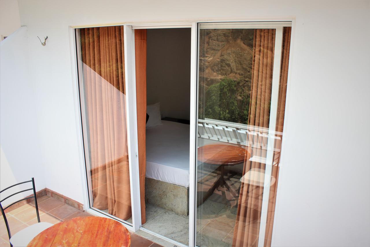 Sleek Hotel Kegalle Bagian luar foto