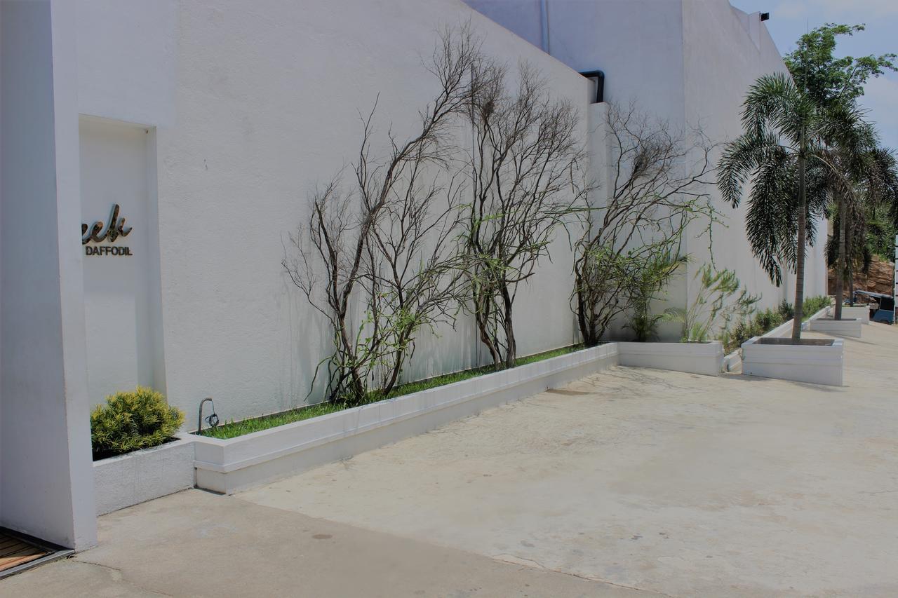 Sleek Hotel Kegalle Bagian luar foto